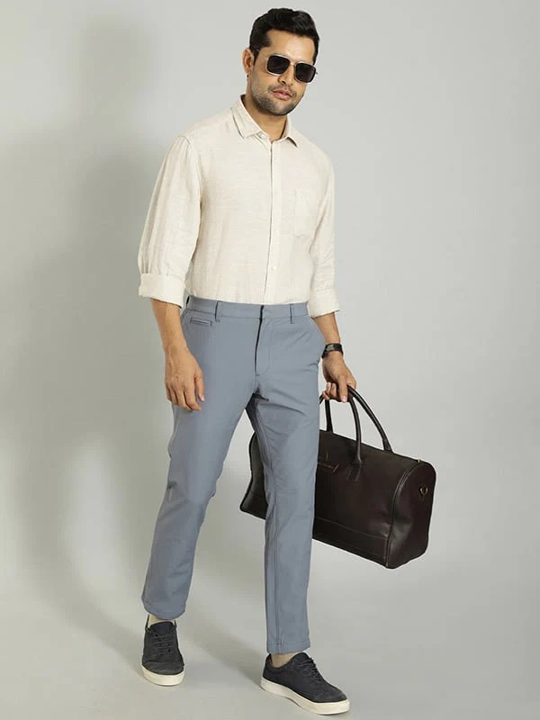 Indian Terrain Men's Comfort Fit Solid Grey Trousers